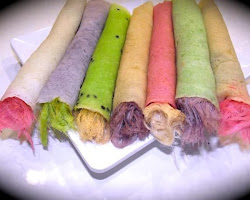 Roti Sai Mai (Thai Crepes) Thai dessert. A Sweet Guide to Thai Desserts