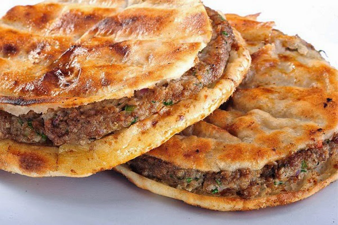 the-most-famous-food-in-egypt-https-tranzeto-the-most-famous-food